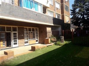 4 Bed Townhouse in Turffontein
