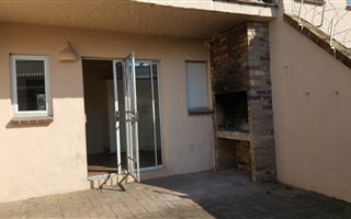 1 Bedroom Apartment in George Central