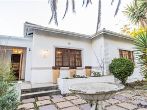 4 Bed House in Franschhoek