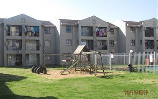 2 Bedroom Apartment in Springfield Park