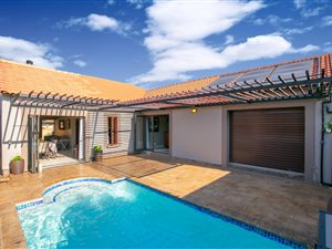 3 Bed House in Amberfield Valley