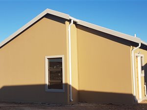 3 Bed House in Raceway