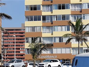 2 Bed Flat in South Beach