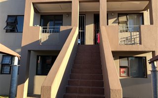 2 Bedroom Apartment in Oakglen