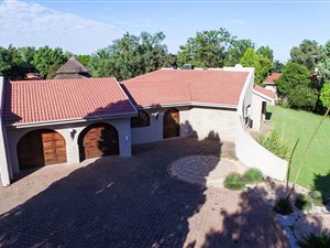 3 Bedroom House in Three Rivers East