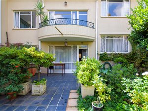 2 Bed Apartment in Craighall Park