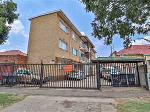 Commercial space in Kenilworth