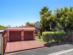 3 Bed House in Rugby