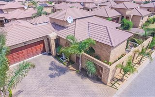3 Bedroom Cluster in Newmarket Park