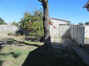 3 Bed House in Sanddrift