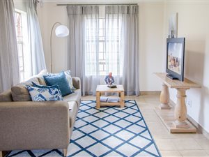 3 Bed House in Thatch Hill Estate