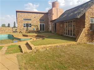 3.6 ha Farm in Drumblade AH