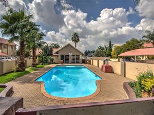 2 Bed Apartment in Glen Marais