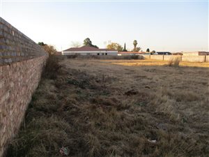 1781 m² Land available in Daggafontein
