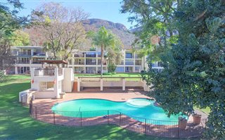 2 Bedroom Apartment in Hartbeespoort Dam