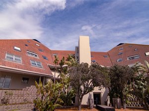 1 Bed Apartment in Waves Edge