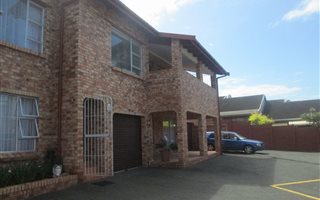 3 Bedroom Apartment in Warner Beach