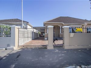 3 Bed House in Goodwood Estate