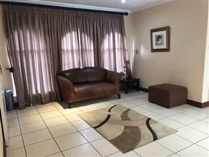 5 Bed House in Sunninghill