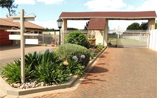 3 Bedroom Cluster in Denneoord