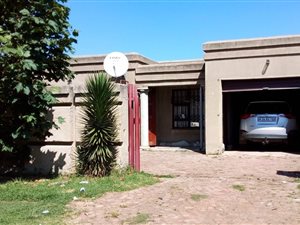 3 Bed House in Tsakane