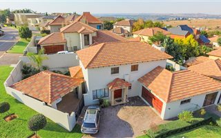 4 Bedroom House in Irene View Estate