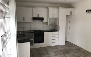 1 Bedroom House in Pinetown Central