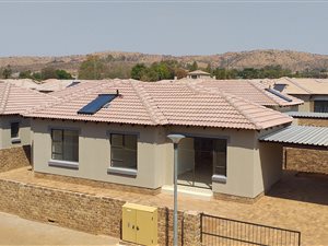 3 Bed Townhouse in Chantelle