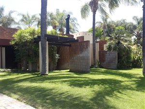 4 Bed House in Penina Park