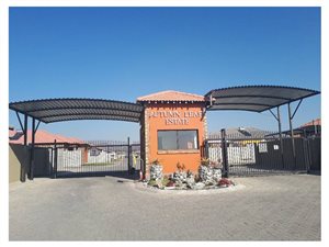3 Bed Cluster in Waterkloof