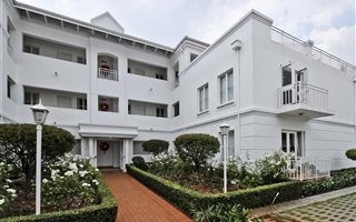 1 Bedroom Apartment in Dunkeld West