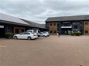 87 m² Commercial space in Compensation Beach