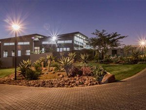 4 Bed House in Eye of Africa