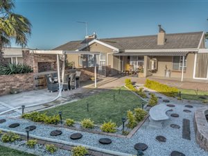 3 Bed House in Bluewater Bay