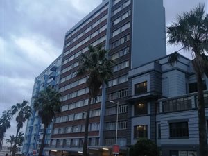 1.5 Bed Apartment in Durban CBD