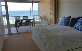 3 Bedroom Apartment in Bantry Bay