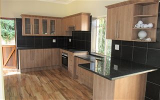 4 Bedroom Duet in Mayville