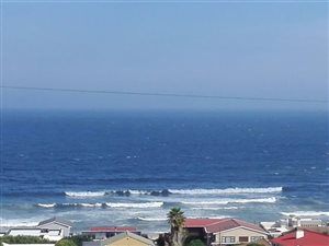 570 m² Land available in Pienaarstrand