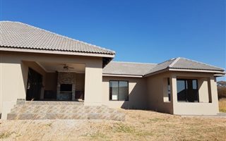 3 Bedroom House in Koro Creek Golf Estate