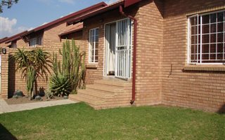 2 Bedroom Townhouse in The Reeds
