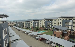 3 Bedroom Townhouse in Oakdene