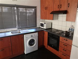 1 Bed Garden Cottage in Marais Steyn Park