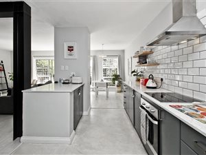 3 Bed Duplex in Robindale
