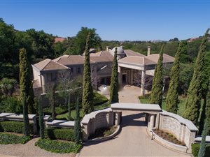 5 Bed House in Cornwall Hill