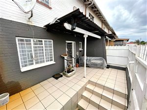 3 Bed Townhouse in South Hills
