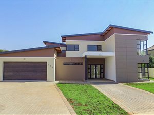 4 Bedroom House in Silverwoods Country Estate