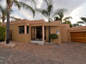 3 Bed Cluster in North Riding