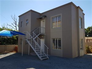 52 m² Commercial space in Northcliff