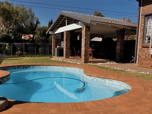 3 Bed House in Highveld
