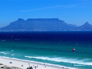 2 Bed Apartment in Waves Edge